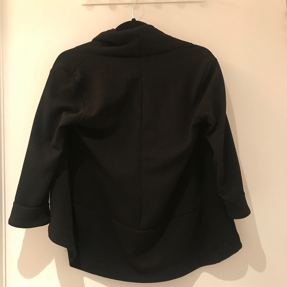 Mendocino Black Blazer - Picture 2 of 3